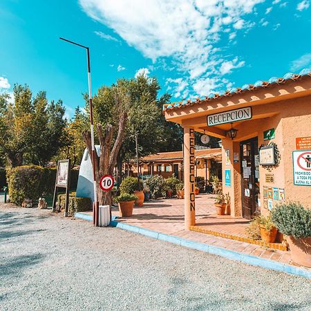Camping & Bungalows Suspiro Del Moro Otura Екстер'єр фото