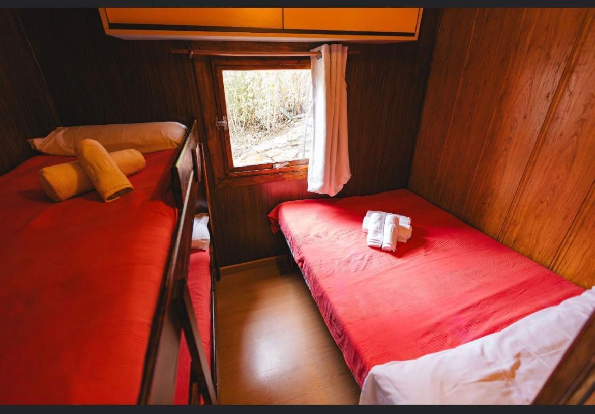 Camping & Bungalows Suspiro Del Moro Otura Екстер'єр фото