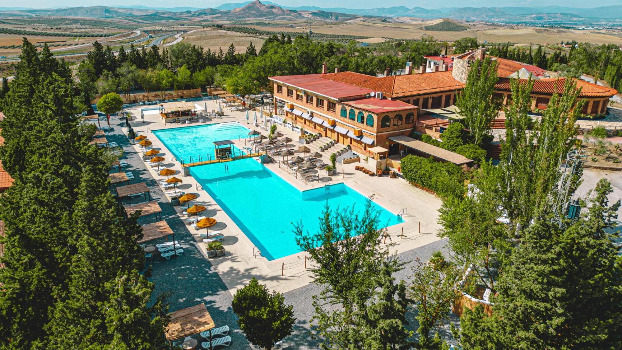 Camping & Bungalows Suspiro Del Moro Otura Екстер'єр фото