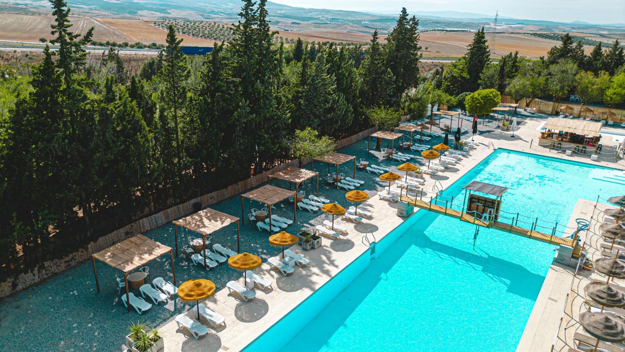 Camping & Bungalows Suspiro Del Moro Otura Екстер'єр фото